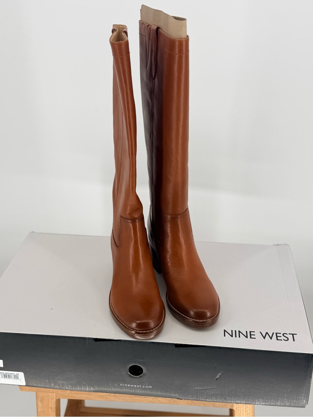 New Nine West Women's Tall Leather Riding Boots - Brown size 8.5M